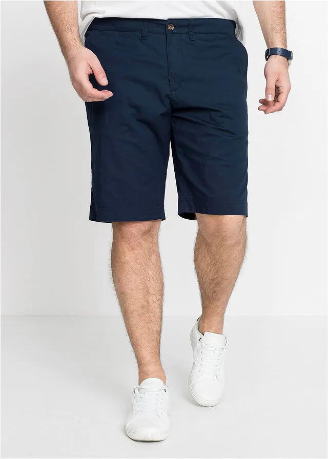 Bermudas tipo chino de corte regular azul marino-turquesa