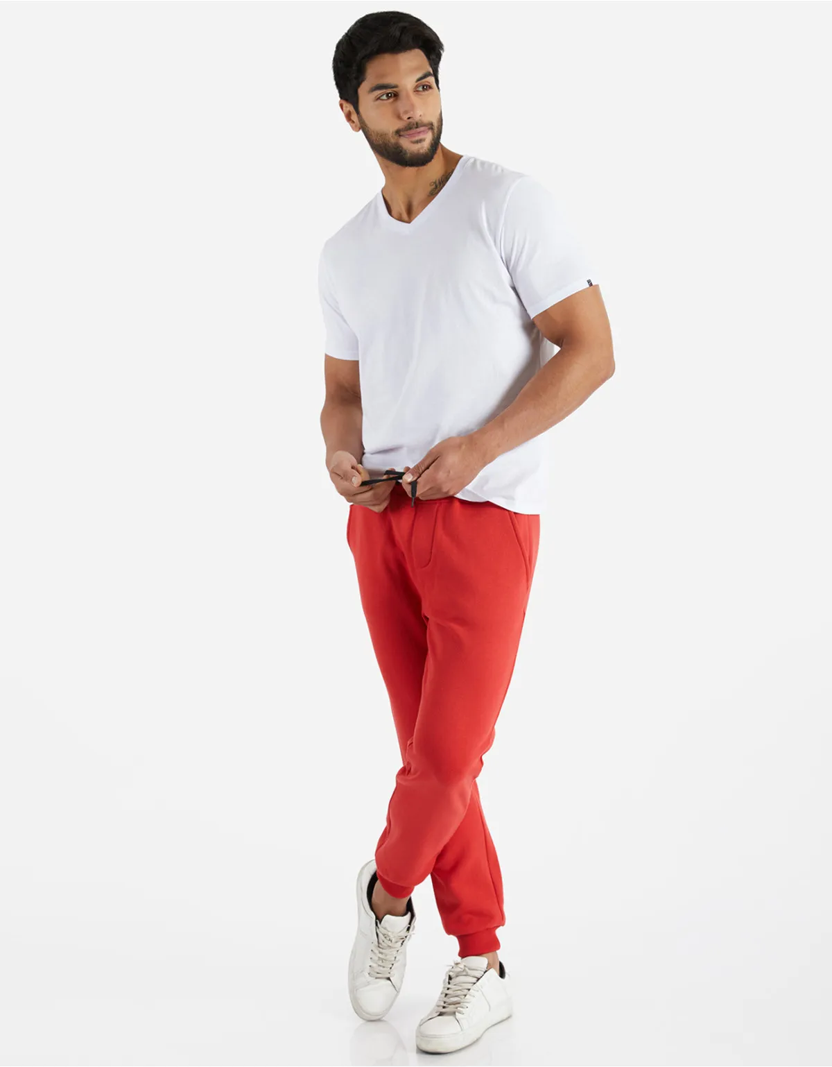 Buzo slim fit rojo