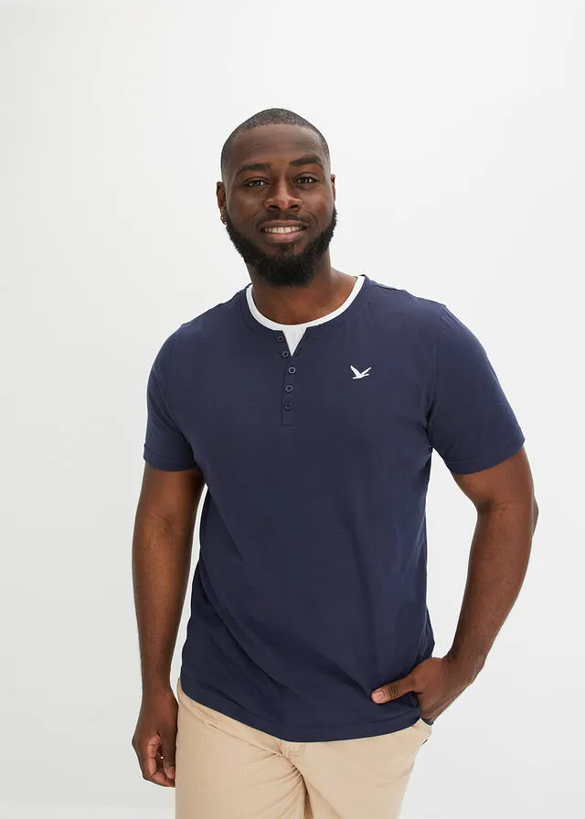 Camiseta con cuello henley Azul marino-blanco