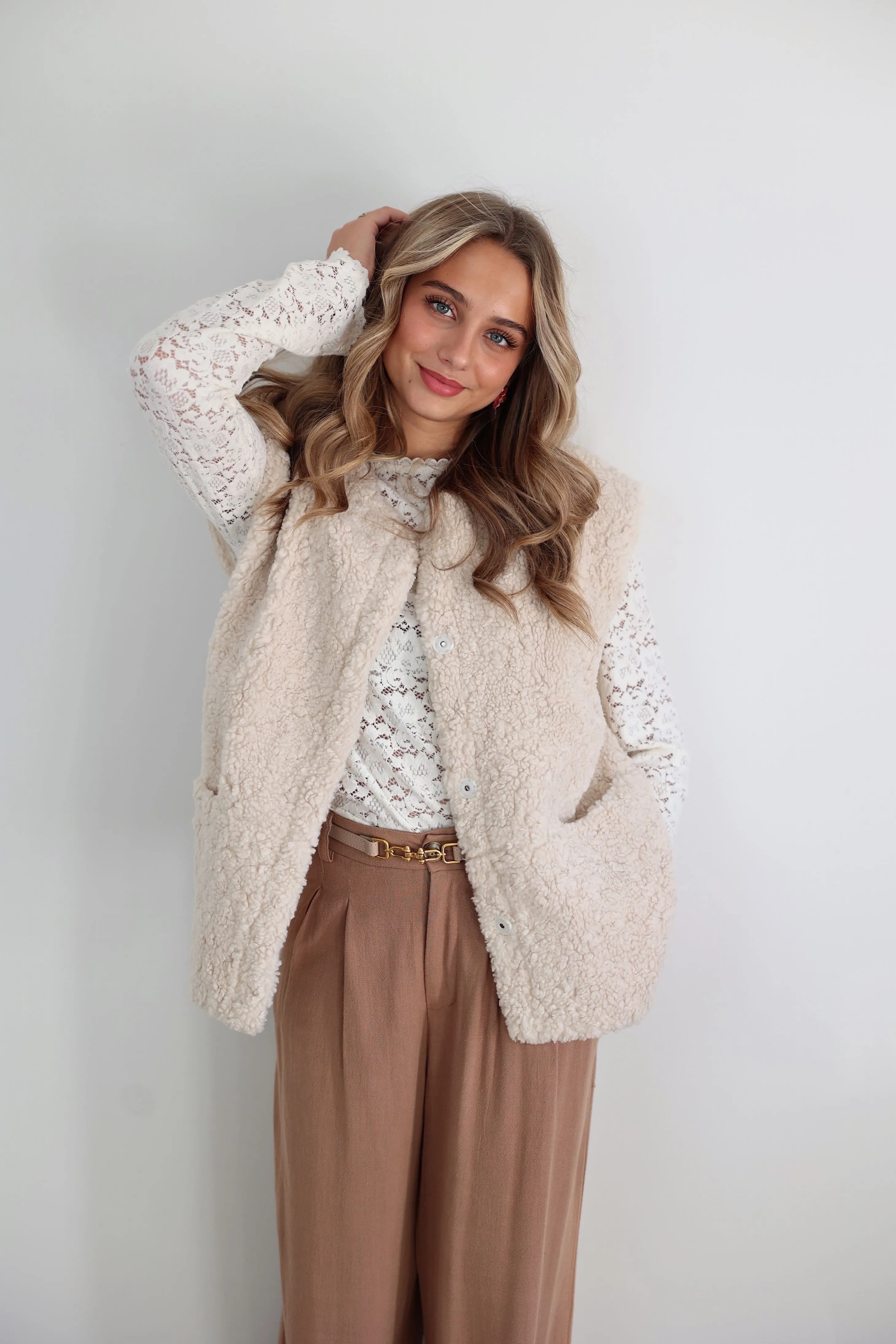 CHAQUETA SIN MANGAS ELMA - BEIGE