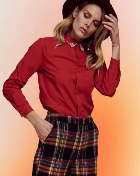 Da Ponte | Camisa chica manga larga roja con perlas en solapa Renata