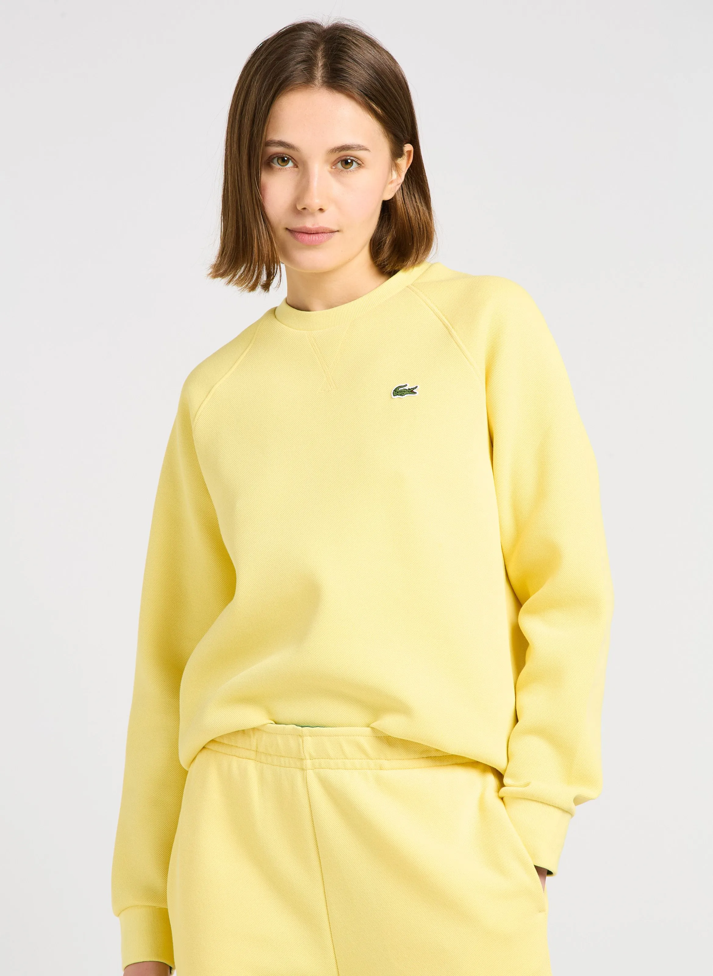 LACOSTE Sudadera recta de mezcla de algodón con cuello redondo en amarillo