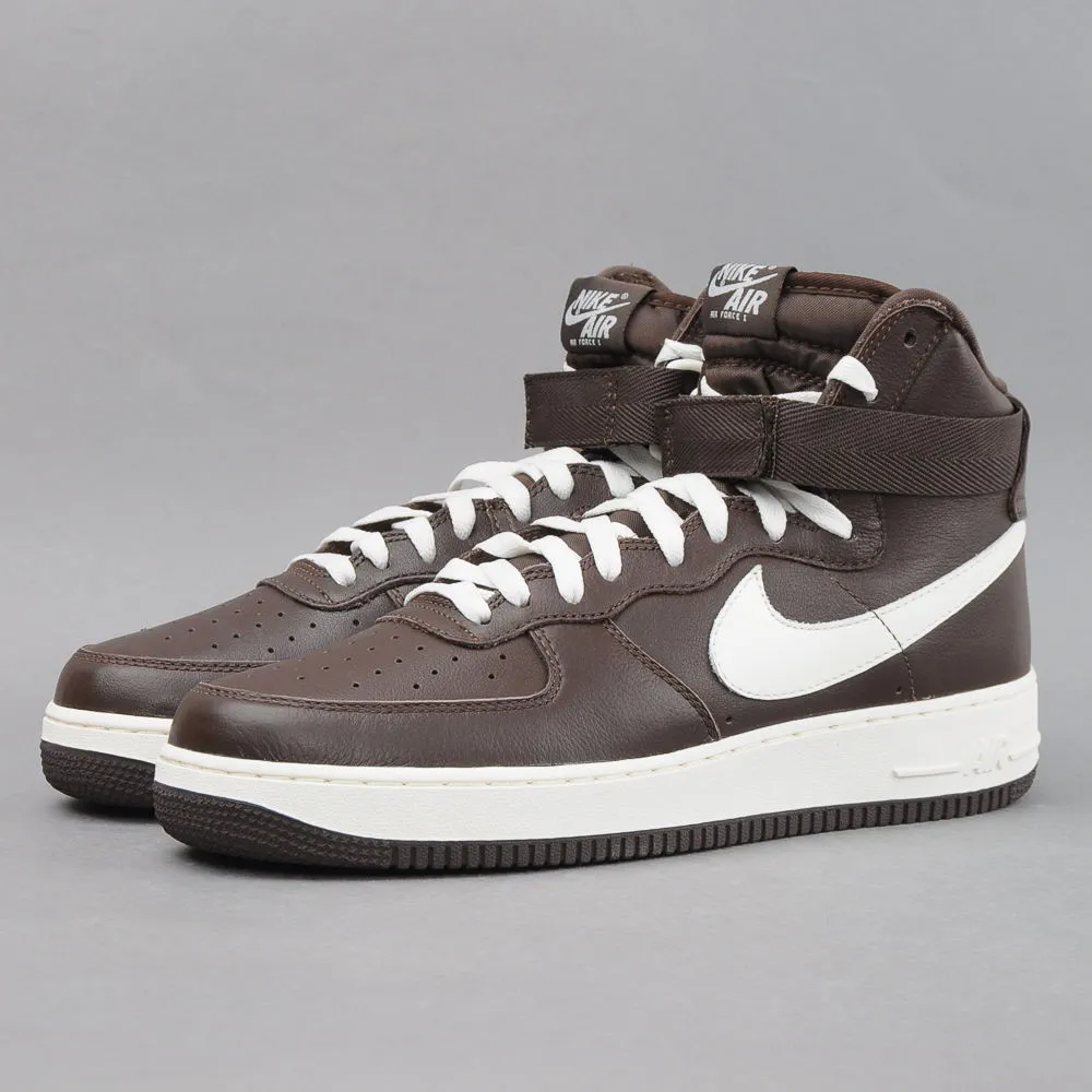 Nike Air Force 1 HI Retro QS