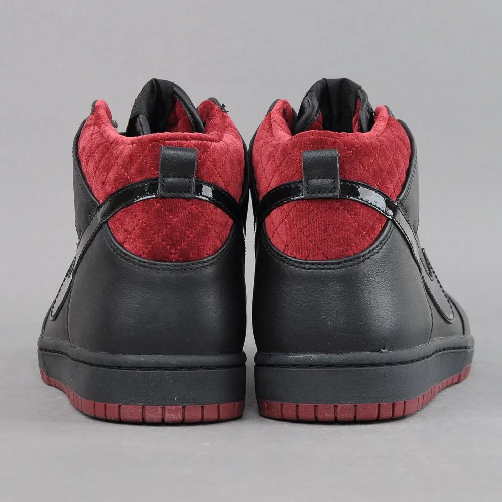 Nike Dunk CMFT Premium QS