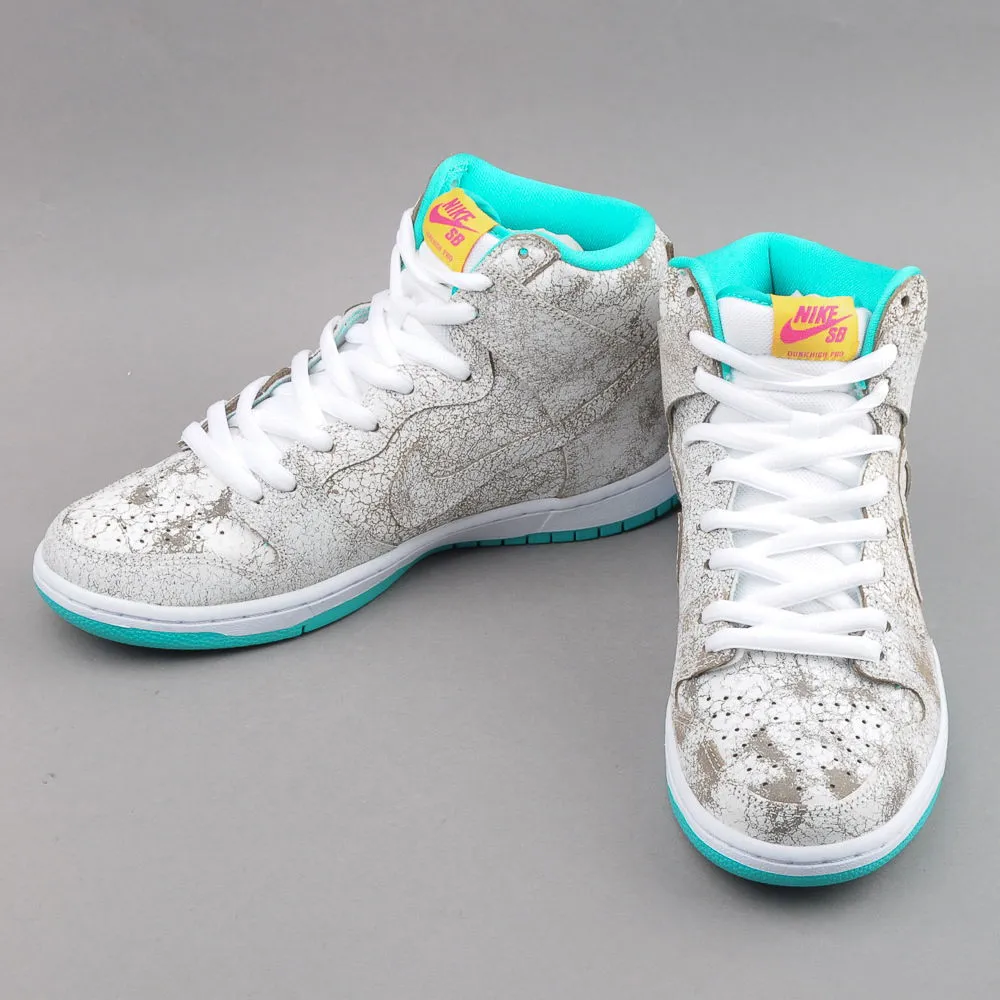 Nike SB Dunk High Premium