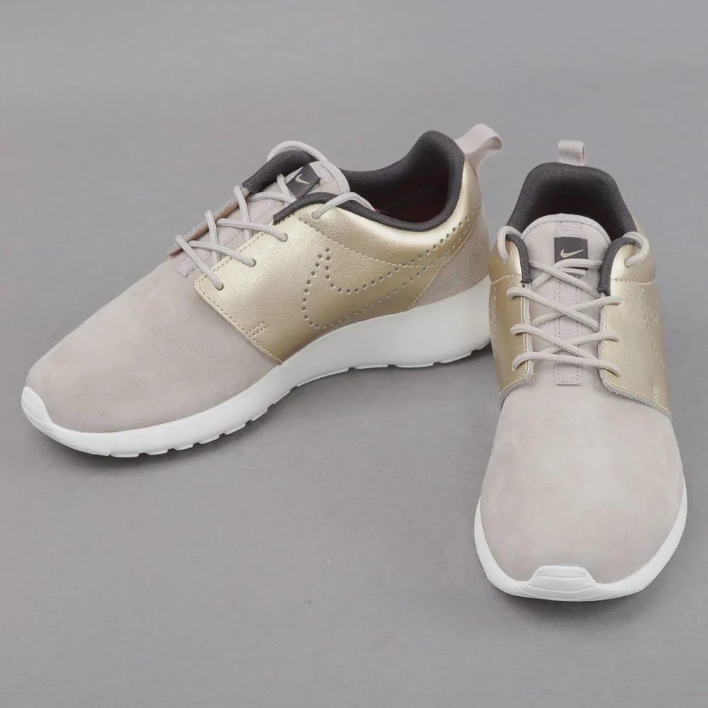 Nike W Roshe One Premium Suede