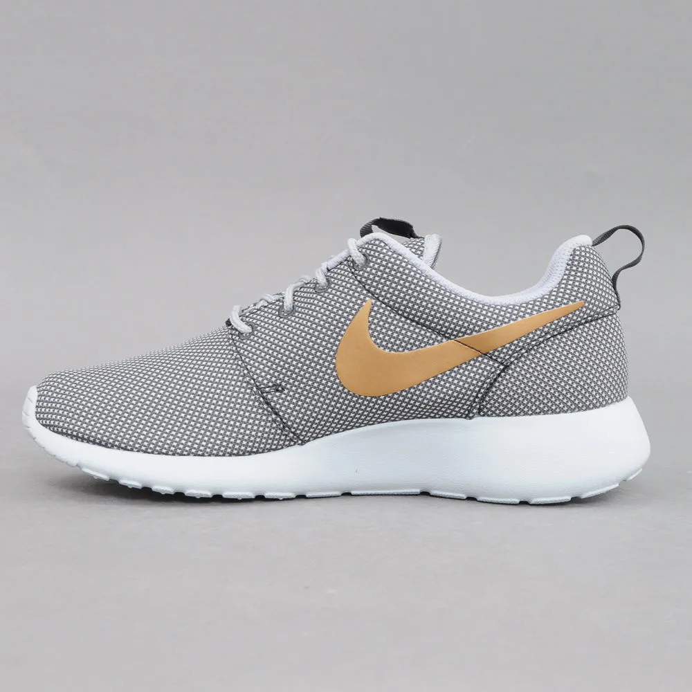 Nike WMNS Roshe One